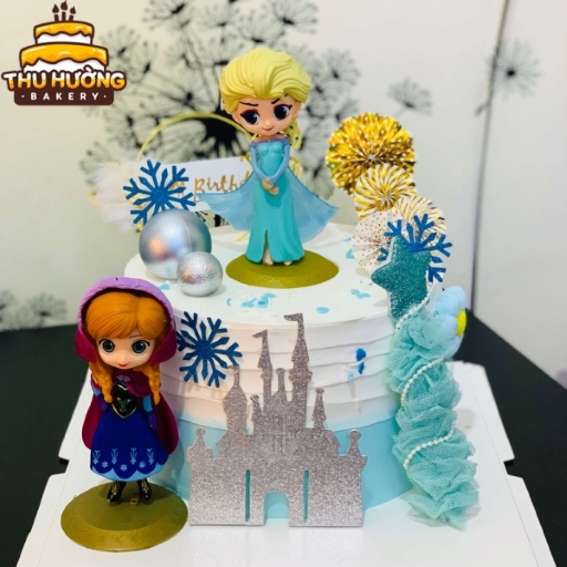 Bánh sinh nhật decor công chúa