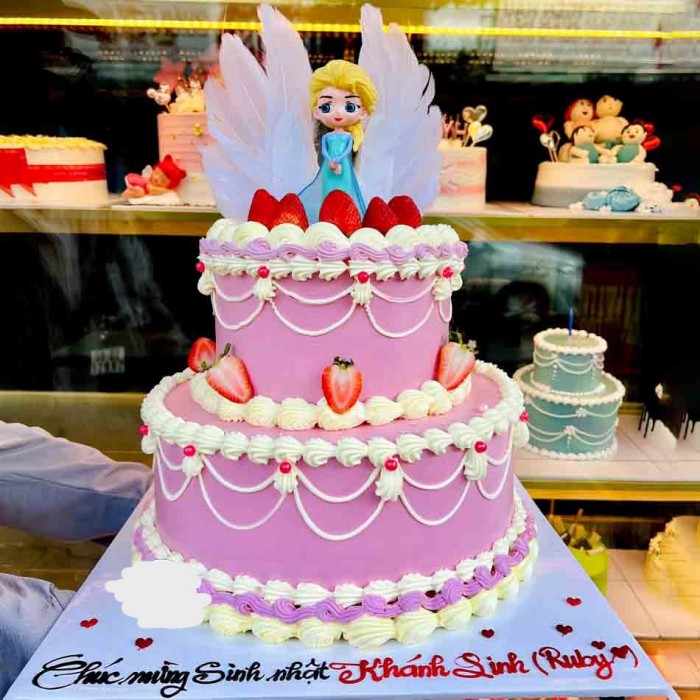 Bánh sinh nhật Elsa 2 tầng màu hồng cute
