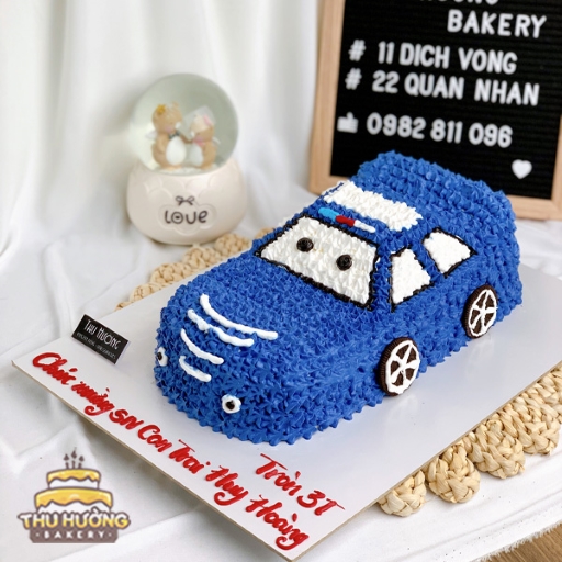 Bánh sinh nhật hình ô tô cảnh sát màu xanh