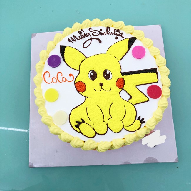 Bánh sinh nhật hình pikachu tặng bé