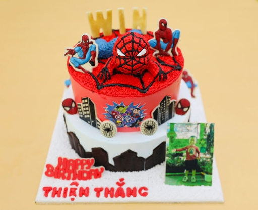 Bánh sinh nhật siêu nhân 2 tầng siêu nhân nhện in ảnh