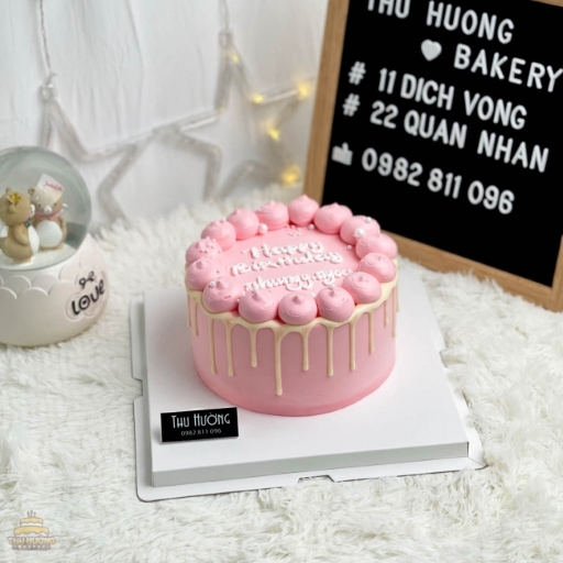 Bánh sinh nhật tone hồng đẹp