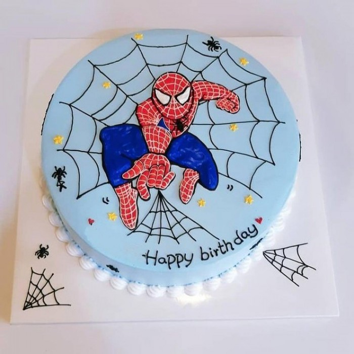 Bánh sinh nhật vẽ hình người nhện ngộ nghĩnh