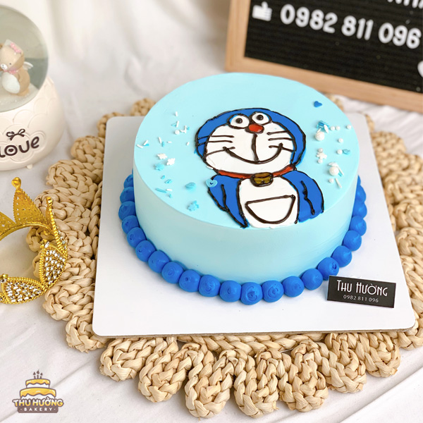 Bánh sinh nhật vẽ mèo máy doremon