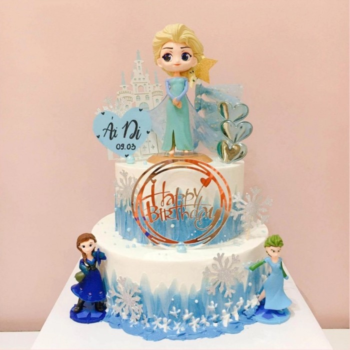 Mẫu bánh sinh nhật cho bé gái chủ đề công chúa