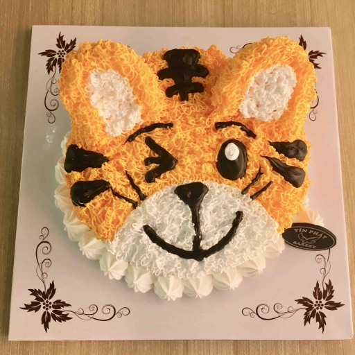 Tham khảo những mẫu bánh sinh nhật hình con hổ cho bé trai tuổi Dần