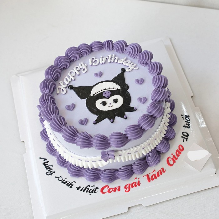 Trang trí bánh sinh nhật kuromi với màu tím đặc trưng