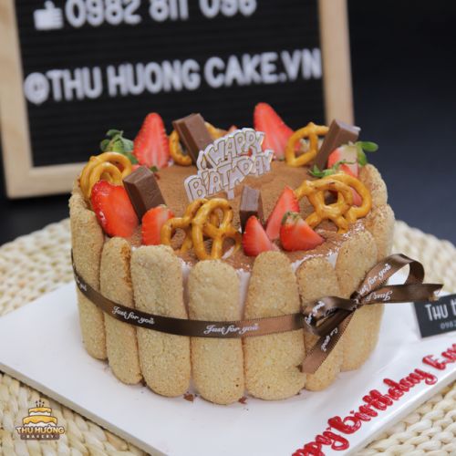 Bánh sinh nhật hoa quả trang trí bánh đẹp -3