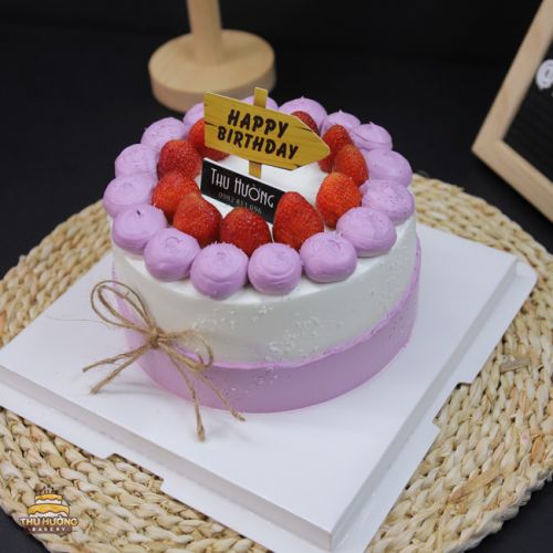 Bánh sinh nhật đơn giản tone tím pastel