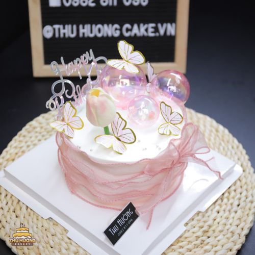 Bánh sinh nhật mini trang trí hoa đơn giản -3