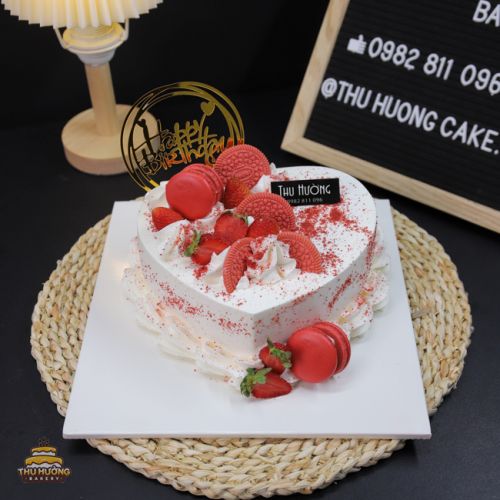 Bánh kem trái tim socola đẹp tặng người yêu - HOSANA CAKES | TÂN HẢI, KÊ  GÀ, LAGI, PHAN THIẾT