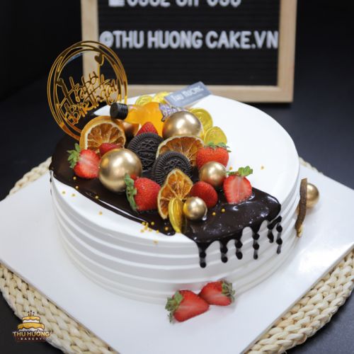 Bánh sinh nhật hoa quả socola chảy -3