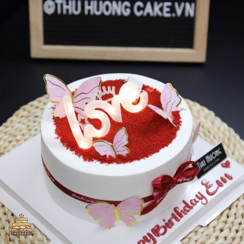 Bánh sinh nhật chữ love phủ bột -3